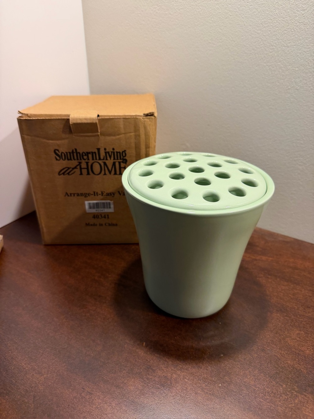 Southern Living at Home Arrange it Easy Vase, NIB